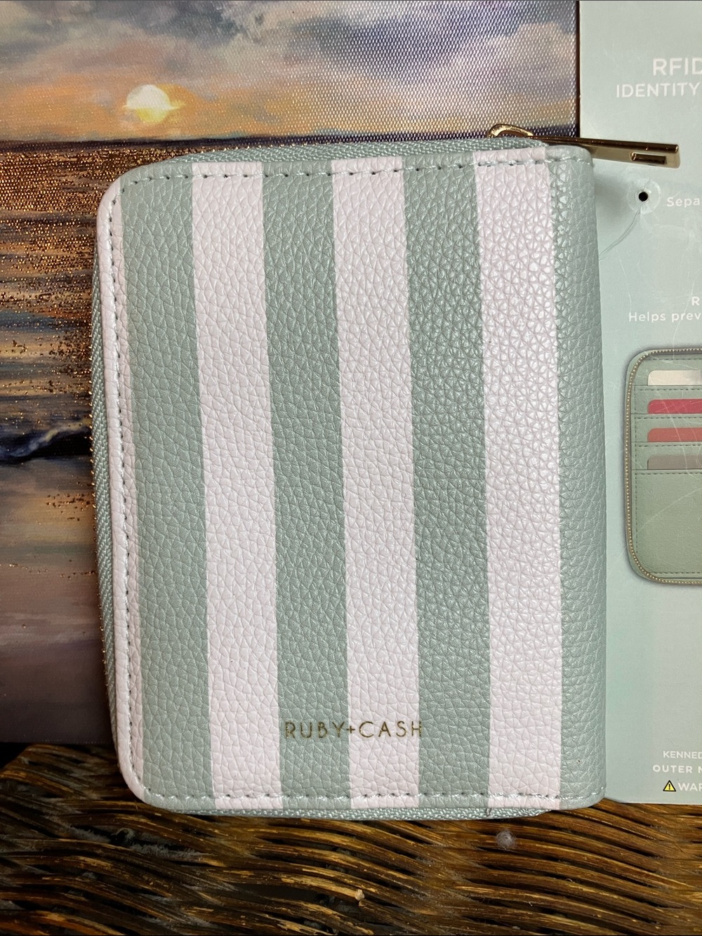RFID Passport Wallet - Mint & White Striped & a free gift( hair pins/necklace) - Picture 7 of 10